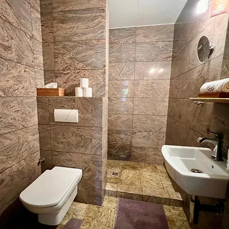 Karlov Dvor Apartmán *